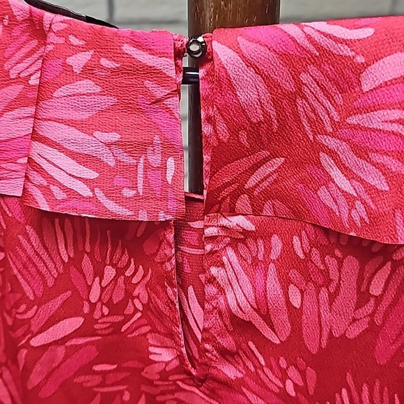 Banana Republic Ladies Ruffle Blouse Sz XL - Picture 5 of 9